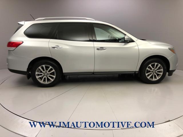 Used Nissan Pathfinder 4WD 4dr SV 2014 | J&M Automotive Sls&Svc LLC. Naugatuck, Connecticut Used Nissan Pathfinder 4WD 4dr SV 2014 | J&M Automotive Sls&Svc LLC. Naugatuck, Connecticut