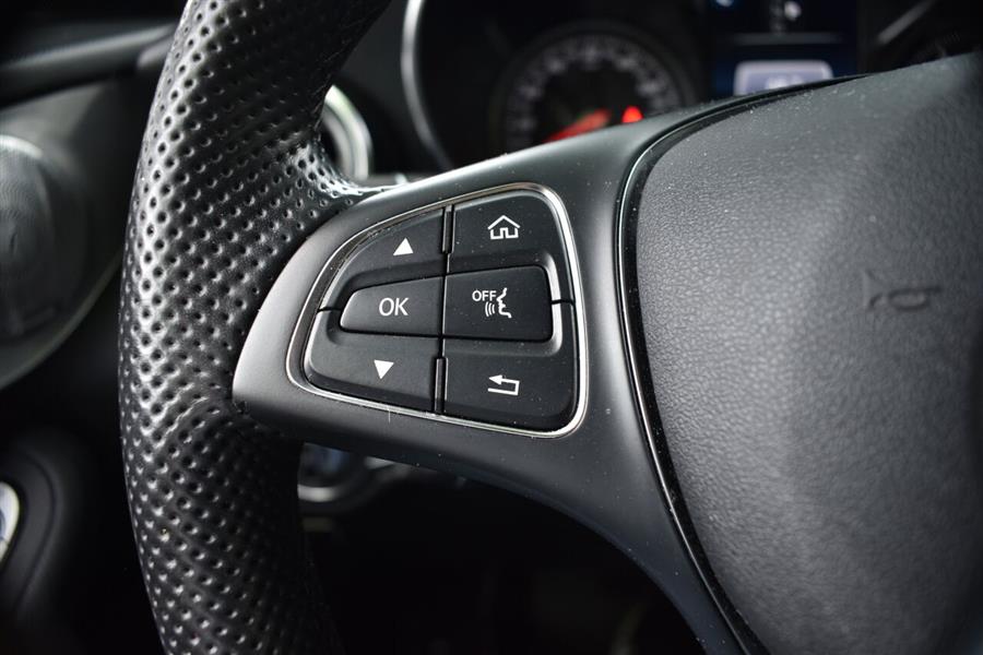 2019 Mercedes-benz Glc GLC 300 4MATIC AWD 4dr SUV, available for sale in Great Neck, New York | Camy Cars. Great Neck, New York 2019 Mercedes-benz Glc GLC 300 4MATIC AWD 4dr SUV, available for sale in Great Neck, New York | Camy Cars. Great Neck, New York
