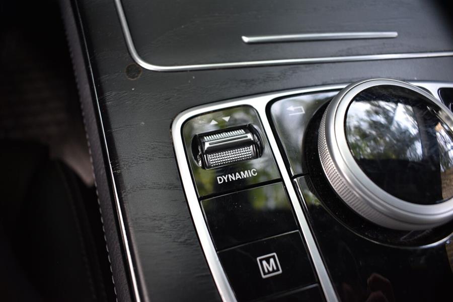 2019 Mercedes-benz Glc GLC 300 4MATIC AWD 4dr SUV, available for sale in Great Neck, New York | Camy Cars. Great Neck, New York 2019 Mercedes-benz Glc GLC 300 4MATIC AWD 4dr SUV, available for sale in Great Neck, New York | Camy Cars. Great Neck, New York