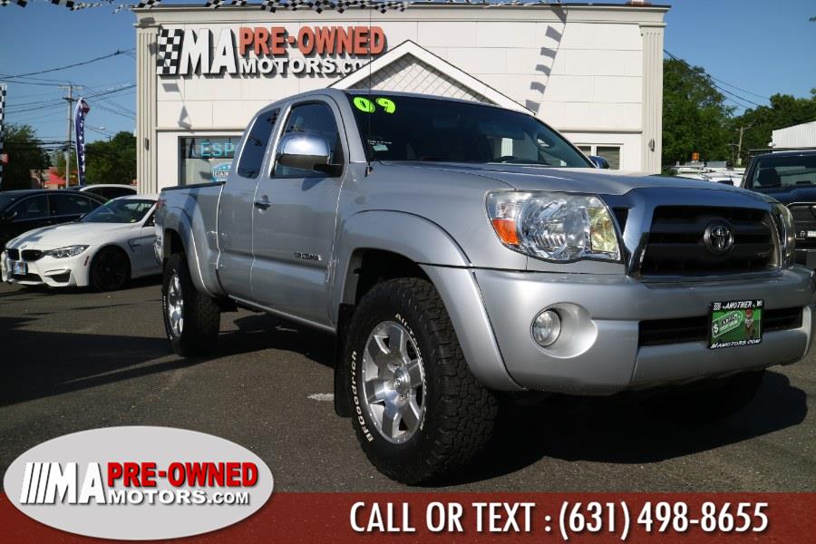 2009 Toyota Tacoma 4WD Access V6 MT (Natl), available for sale in Huntington Station, New York | M & A Motors. Huntington Station, New York