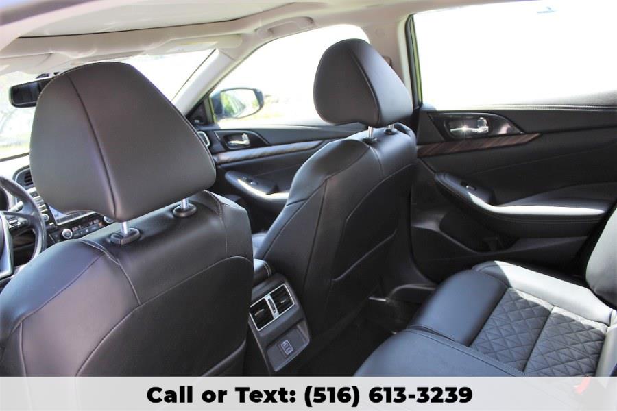 Used Nissan Maxima Platinum 2018 | Great Neck Car Buyers & Sellers. Great Neck, New York Used Nissan Maxima Platinum 2018 | Great Neck Car Buyers & Sellers. Great Neck, New York