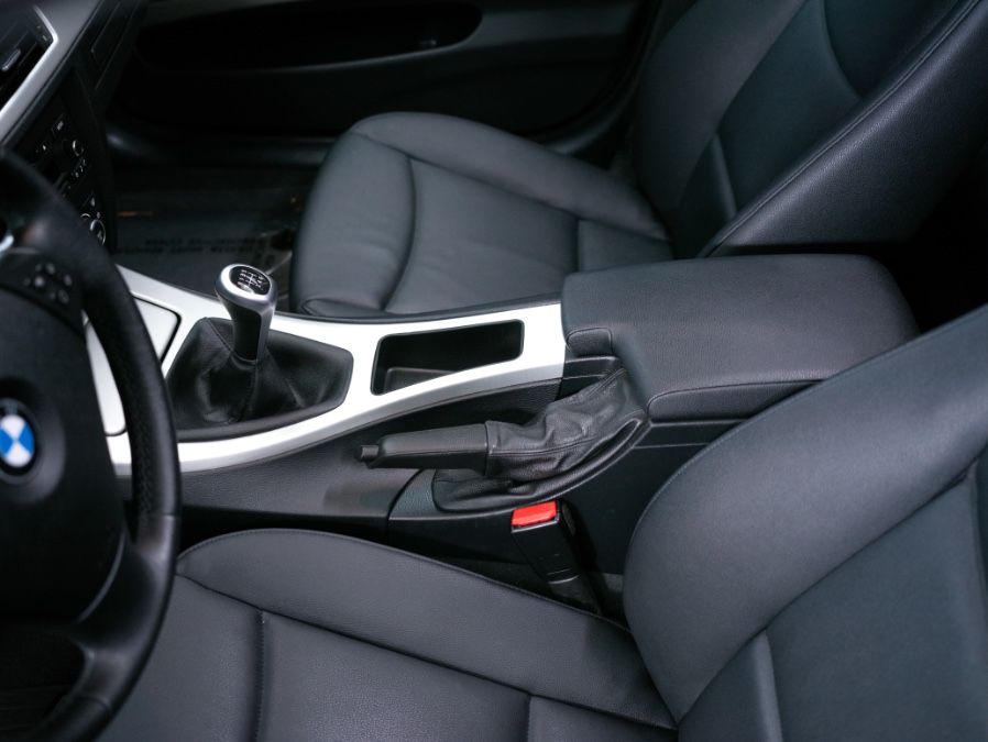 2008 BMW 3 Series 4dr Sdn 328i RWD, available for sale in North Salem, New York | Meccanic Shop North Inc. North Salem, New York 2008 BMW 3 Series 4dr Sdn 328i RWD, available for sale in North Salem, New York | Meccanic Shop North Inc. North Salem, New York