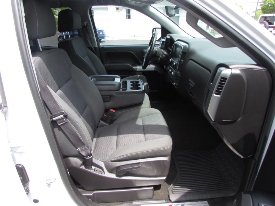 2015 Chevrolet Silverado 1500 4WD Double Cab 143.5" LT w/1LT, available for sale in Milford, Connecticut | Chip's Auto Sales Inc. Milford, Connecticut 2015 Chevrolet Silverado 1500 4WD Double Cab 143.5" LT w/1LT, available for sale in Milford, Connecticut | Chip's Auto Sales Inc. Milford, Connecticut