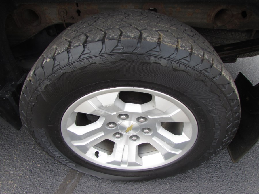 2015 Chevrolet Silverado 1500 4WD Double Cab 143.5" LT w/1LT, available for sale in Milford, Connecticut | Chip's Auto Sales Inc. Milford, Connecticut 2015 Chevrolet Silverado 1500 4WD Double Cab 143.5" LT w/1LT, available for sale in Milford, Connecticut | Chip's Auto Sales Inc. Milford, Connecticut