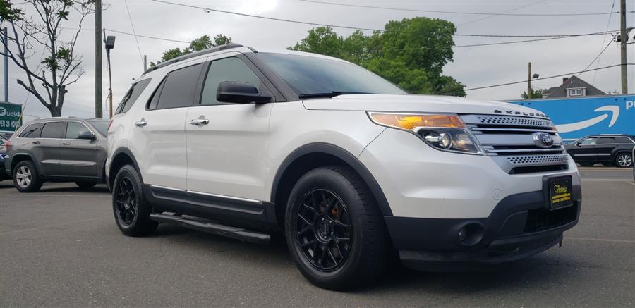 2014 Ford Explorer 4WD 4dr XLT, available for sale in Little Ferry, New Jersey | Victoria Preowned Autos Inc. Little Ferry, New Jersey 2014 Ford Explorer 4WD 4dr XLT, available for sale in Little Ferry, New Jersey | Victoria Preowned Autos Inc. Little Ferry, New Jersey