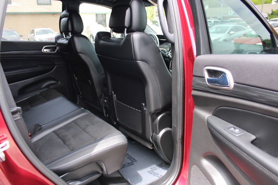 2019 Jeep Grand Cherokee Altitude 4x4, available for sale in Plantsville, Connecticut | Auto House of Luxury. Plantsville, Connecticut 2019 Jeep Grand Cherokee Altitude 4x4, available for sale in Plantsville, Connecticut | Auto House of Luxury. Plantsville, Connecticut