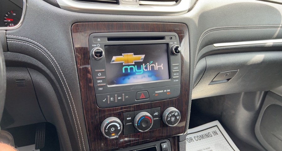 Used Chevrolet Traverse AWD 4dr LT w/1LT 2015 | West End Automotive Center. Waterbury, Connecticut Used Chevrolet Traverse AWD 4dr LT w/1LT 2015 | West End Automotive Center. Waterbury, Connecticut