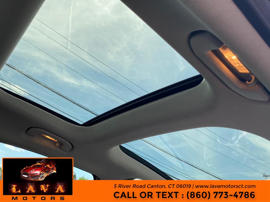 2015 Mercedes-Benz GLA-Class 4MATIC 4dr GLA250, available for sale in Canton, Connecticut | Lava Motors. Canton, Connecticut 2015 Mercedes-Benz GLA-Class 4MATIC 4dr GLA250, available for sale in Canton, Connecticut | Lava Motors. Canton, Connecticut