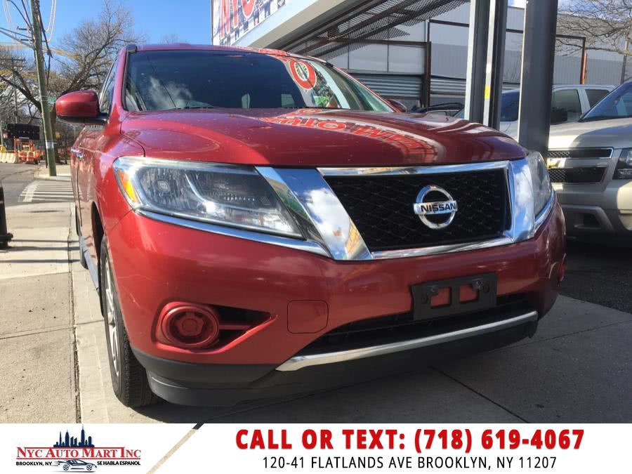 Used Nissan Pathfinder 4WD 4dr S 2014 | NYC Automart Inc. Brooklyn, New York