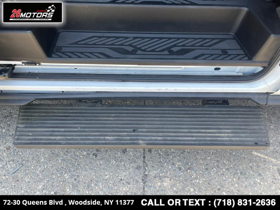 Used Ford Transit Passenger Wagon T-350 148" Low Roof XLT RWD 2020 | 26 Motors Queens. Woodside, New York Used Ford Transit Passenger Wagon T-350 148" Low Roof XLT RWD 2020 | 26 Motors Queens. Woodside, New York