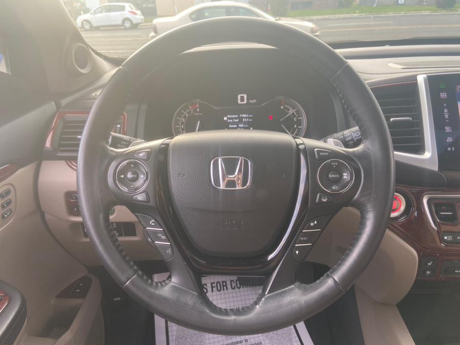 2016 Honda Pilot AWD 4dr Elite w/RES & Navi, available for sale in Newark, New Jersey | Champion Auto Sales. Newark, New Jersey 2016 Honda Pilot AWD 4dr Elite w/RES & Navi, available for sale in Newark, New Jersey | Champion Auto Sales. Newark, New Jersey