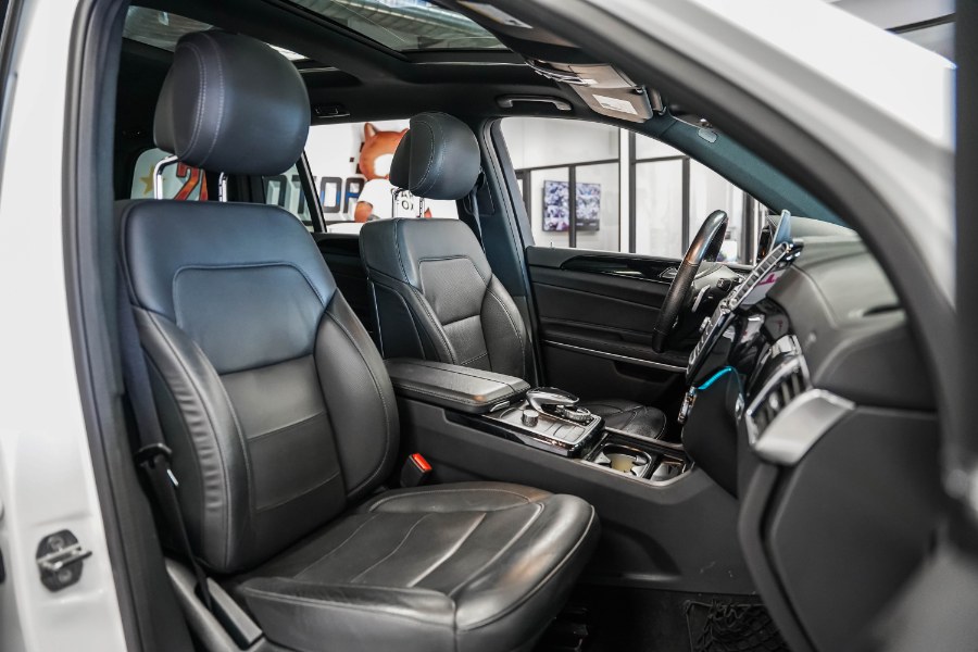 2019 Mercedes-Benz GLS GLS 550 4MATIC SUV, available for sale in Hollis, New York | Jamaica 26 Motors. Hollis, New York 2019 Mercedes-Benz GLS GLS 550 4MATIC SUV, available for sale in Hollis, New York | Jamaica 26 Motors. Hollis, New York