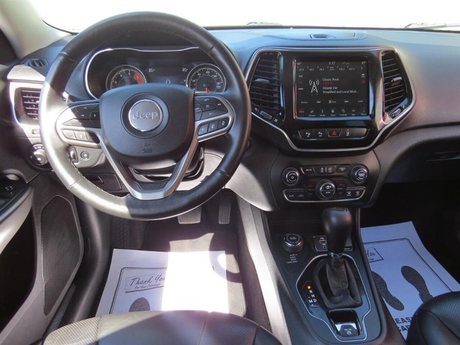 Used Jeep Cherokee Limited 4x4 4dr SUV 2019 | Lake City Exports Inc. Auburn, Maine Used Jeep Cherokee Limited 4x4 4dr SUV 2019 | Lake City Exports Inc. Auburn, Maine