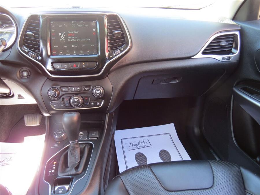 Used Jeep Cherokee Limited 4x4 4dr SUV 2019 | Lake City Exports Inc. Auburn, Maine Used Jeep Cherokee Limited 4x4 4dr SUV 2019 | Lake City Exports Inc. Auburn, Maine