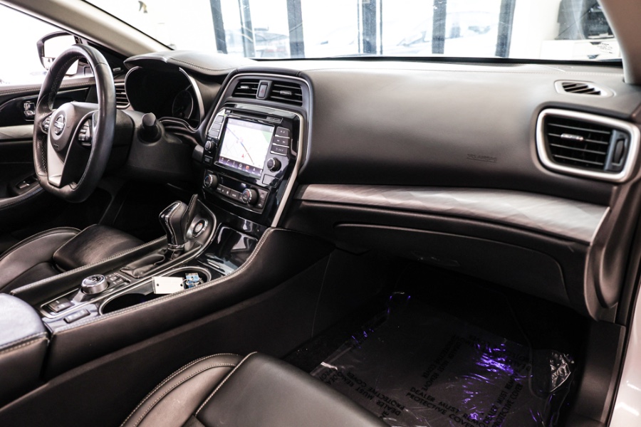 2018 Nissan Maxima SL 3.5L, available for sale in ELMONT, New York | 26 Motors Long Island. ELMONT, New York 2018 Nissan Maxima SL 3.5L, available for sale in ELMONT, New York | 26 Motors Long Island. ELMONT, New York