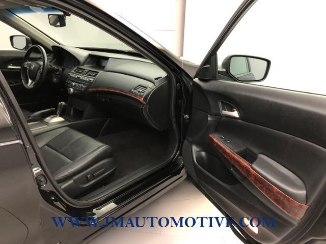 2012 Honda Crosstour 4WD V6 5dr EX-L, available for sale in Naugatuck, Connecticut | J&M Automotive Sls&Svc LLC. Naugatuck, Connecticut 2012 Honda Crosstour 4WD V6 5dr EX-L, available for sale in Naugatuck, Connecticut | J&M Automotive Sls&Svc LLC. Naugatuck, Connecticut