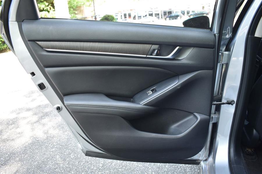 Used Honda Accord EX L 4dr Sedan (1.5T I4) 2019 | Camy Cars. Great Neck, New York Used Honda Accord EX L 4dr Sedan (1.5T I4) 2019 | Camy Cars. Great Neck, New York