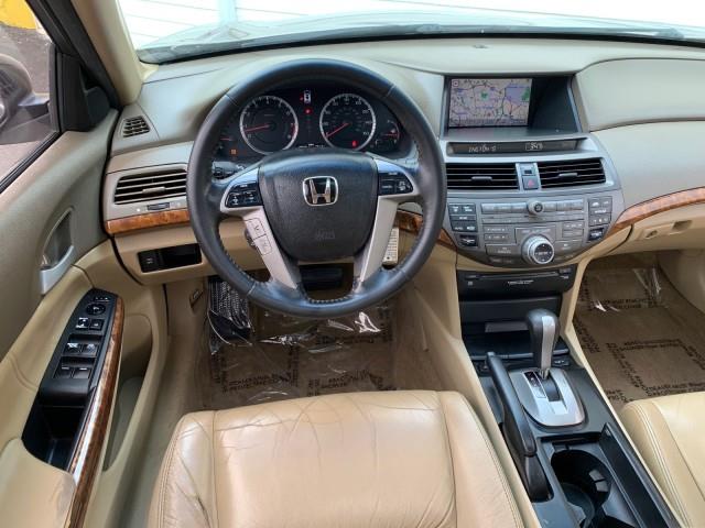 Used Honda Accord Sdn EX-L 2010 | Valentine Motor Company. Forestville, Maryland Used Honda Accord Sdn EX-L 2010 | Valentine Motor Company. Forestville, Maryland