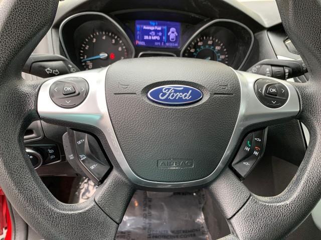 Used Ford Focus SE 2013 | Valentine Motor Company. Forestville, Maryland Used Ford Focus SE 2013 | Valentine Motor Company. Forestville, Maryland