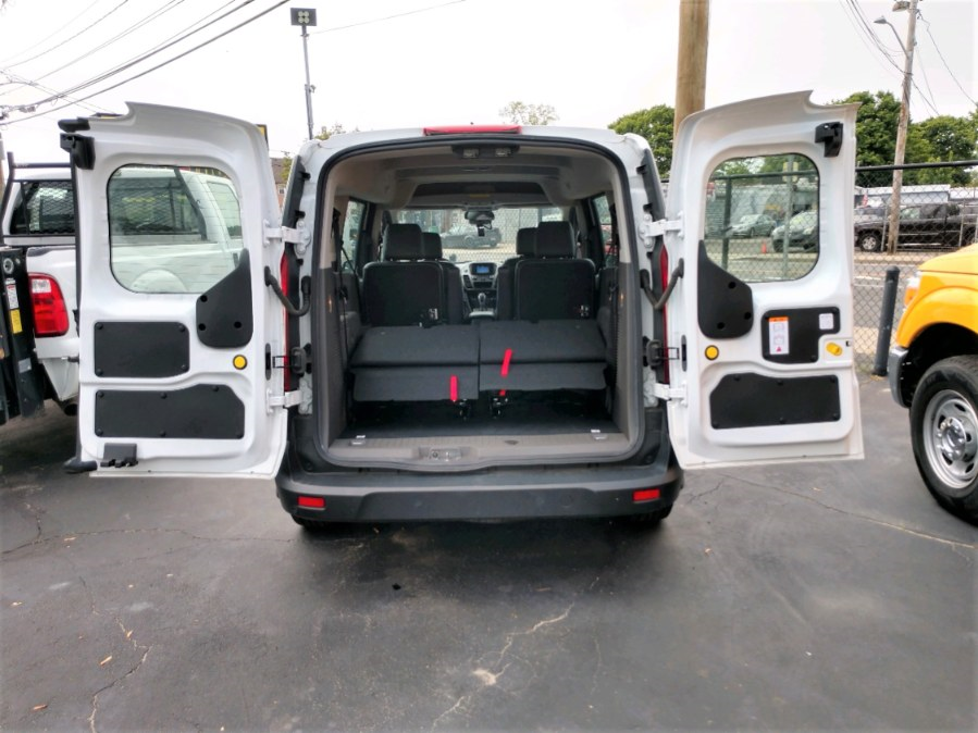2019 Ford TRANSIT CONNECT 6-PASSENGER WAGON XL LWB w/Rear Symmetrical Doors, available for sale in COPIAGUE, New York | Warwick Auto Sales Inc. COPIAGUE, New York 2019 Ford TRANSIT CONNECT 6-PASSENGER WAGON XL LWB w/Rear Symmetrical Doors, available for sale in COPIAGUE, New York | Warwick Auto Sales Inc. COPIAGUE, New York