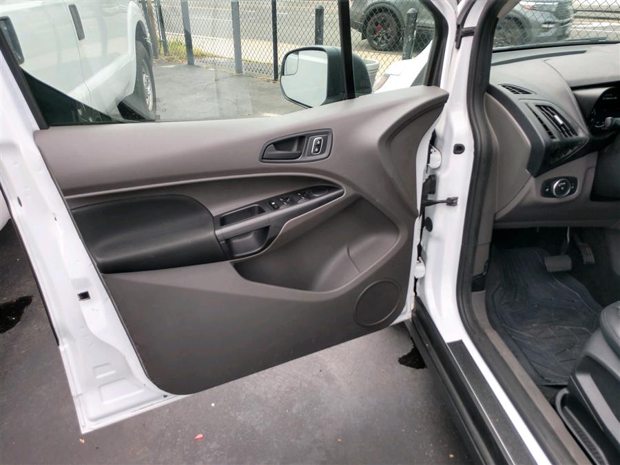 2019 Ford TRANSIT CONNECT 6-PASSENGER WAGON XL LWB w/Rear Symmetrical Doors, available for sale in COPIAGUE, New York | Warwick Auto Sales Inc. COPIAGUE, New York 2019 Ford TRANSIT CONNECT 6-PASSENGER WAGON XL LWB w/Rear Symmetrical Doors, available for sale in COPIAGUE, New York | Warwick Auto Sales Inc. COPIAGUE, New York
