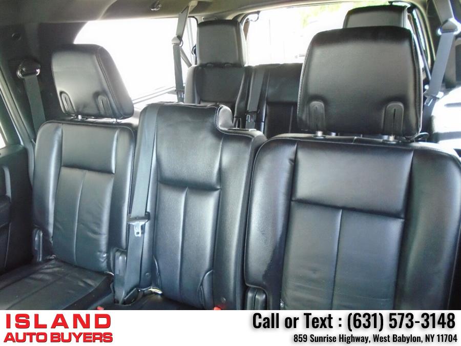 Used Ford Expedition El Limited 4x4 4dr SUV 2017 | Island Auto Buyers. West Babylon, New York Used Ford Expedition El Limited 4x4 4dr SUV 2017 | Island Auto Buyers. West Babylon, New York