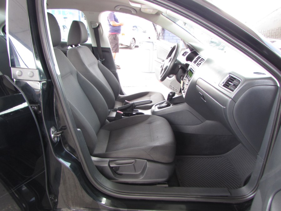 Used Volkswagen Jetta Sedan 4dr Auto S *Ltd Avail* 2013 | VIP Auto Enterprise, Inc. Orlando, Florida Used Volkswagen Jetta Sedan 4dr Auto S *Ltd Avail* 2013 | VIP Auto Enterprise, Inc. Orlando, Florida