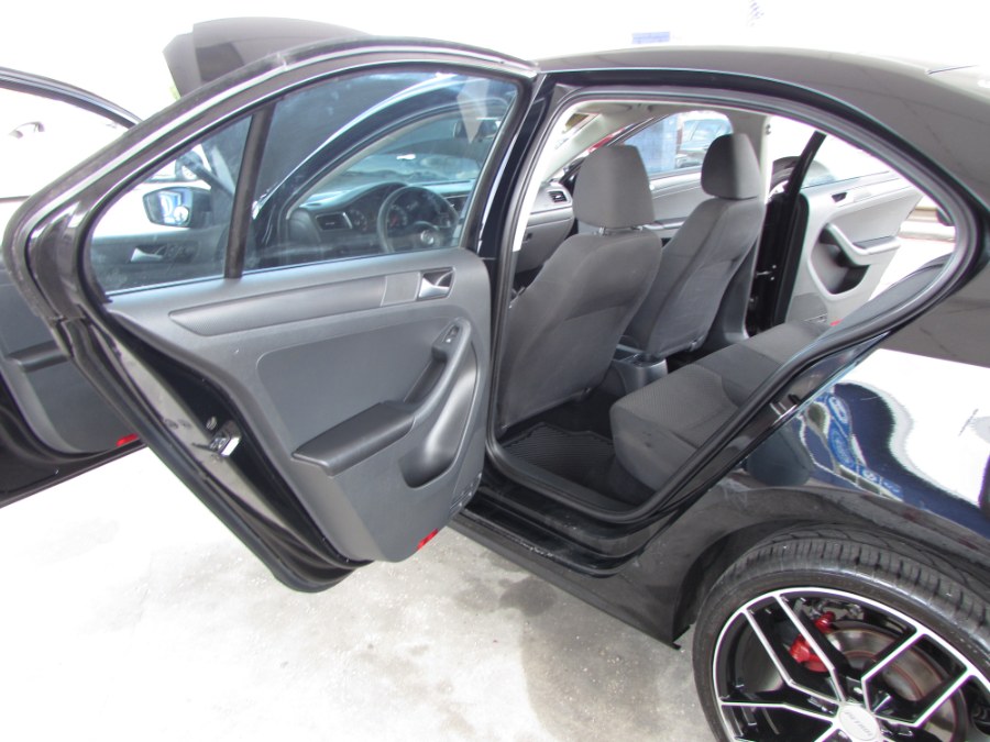 Used Volkswagen Jetta Sedan 4dr Auto S *Ltd Avail* 2013 | VIP Auto Enterprise, Inc. Orlando, Florida Used Volkswagen Jetta Sedan 4dr Auto S *Ltd Avail* 2013 | VIP Auto Enterprise, Inc. Orlando, Florida