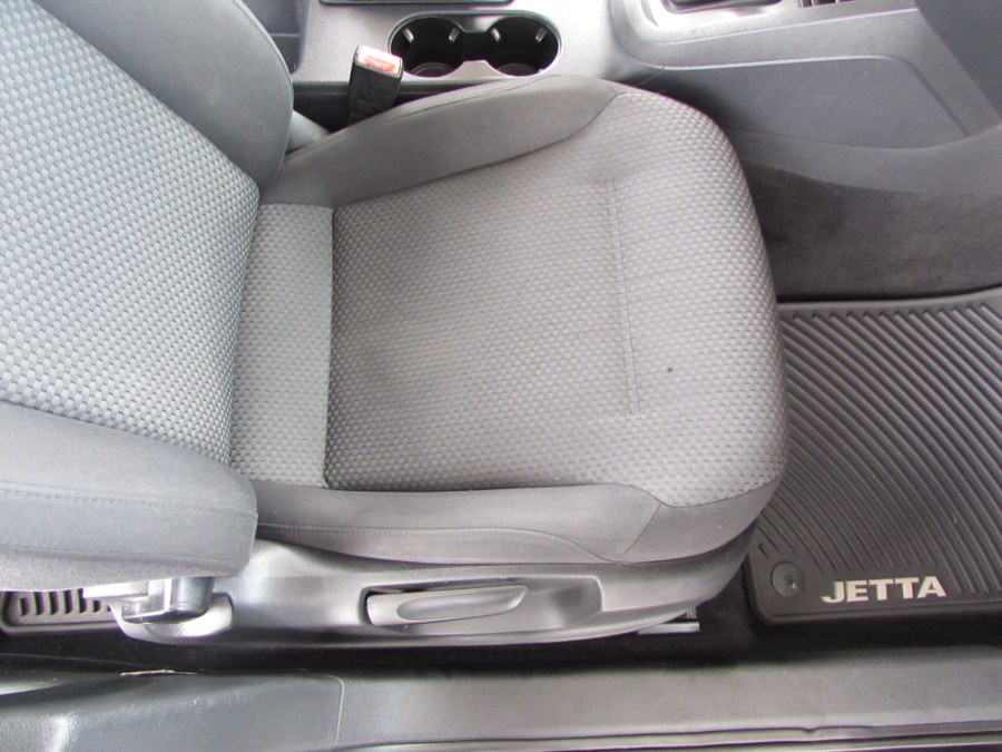Used Volkswagen Jetta Sedan 4dr Auto S *Ltd Avail* 2013 | VIP Auto Enterprise, Inc. Orlando, Florida Used Volkswagen Jetta Sedan 4dr Auto S *Ltd Avail* 2013 | VIP Auto Enterprise, Inc. Orlando, Florida