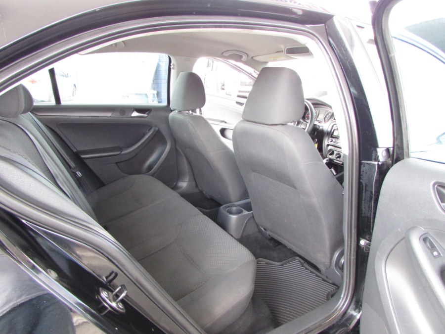 Used Volkswagen Jetta Sedan 4dr Auto S *Ltd Avail* 2013 | VIP Auto Enterprise, Inc. Orlando, Florida Used Volkswagen Jetta Sedan 4dr Auto S *Ltd Avail* 2013 | VIP Auto Enterprise, Inc. Orlando, Florida