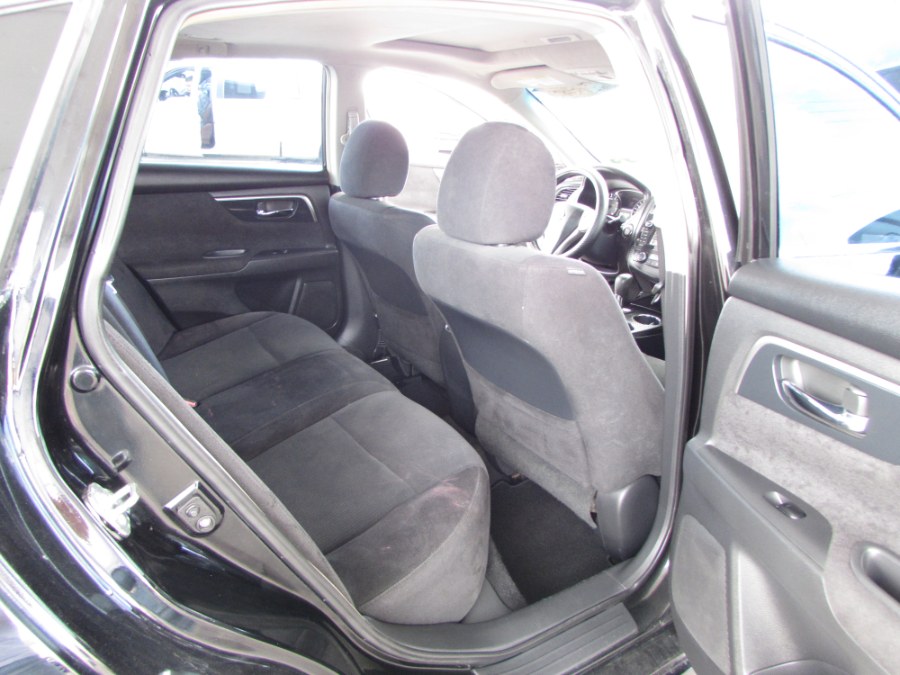 Used Nissan Altima 4dr Sdn I4 2.5 SL 2013 | VIP Auto Enterprise, Inc. Orlando, Florida Used Nissan Altima 4dr Sdn I4 2.5 SL 2013 | VIP Auto Enterprise, Inc. Orlando, Florida