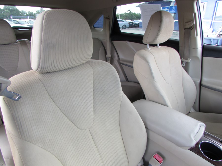 Used Toyota Venza 4dr Wgn I4 AWD LE (Natl) 2015 | VIP Auto Enterprise, Inc. Orlando, Florida Used Toyota Venza 4dr Wgn I4 AWD LE (Natl) 2015 | VIP Auto Enterprise, Inc. Orlando, Florida