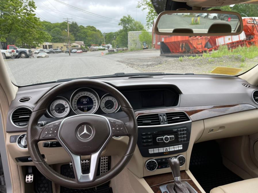 Used Mercedes-Benz C-Class 4dr Sdn C300 Luxury 4MATIC 2013 | New Beginning Auto Service Inc . Ashland , Massachusetts Used Mercedes-Benz C-Class 4dr Sdn C300 Luxury 4MATIC 2013 | New Beginning Auto Service Inc . Ashland , Massachusetts