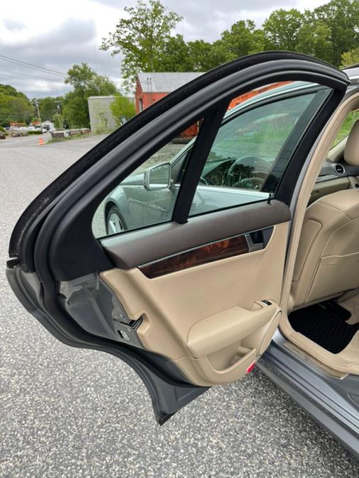 Used Mercedes-Benz C-Class 4dr Sdn C300 Luxury 4MATIC 2013 | New Beginning Auto Service Inc . Ashland , Massachusetts Used Mercedes-Benz C-Class 4dr Sdn C300 Luxury 4MATIC 2013 | New Beginning Auto Service Inc . Ashland , Massachusetts