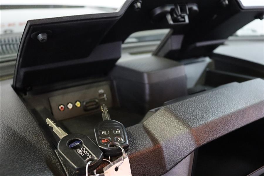 2015 Ford F250 LARIAT SUPER DUTY, available for sale in Paterson, New Jersey | Fast Track Motors. Paterson, New Jersey 2015 Ford F250 LARIAT SUPER DUTY, available for sale in Paterson, New Jersey | Fast Track Motors. Paterson, New Jersey