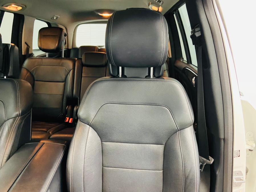 2015 Mercedes-Benz GL-Class 4MATIC 4dr GL 550, available for sale in Linden, New Jersey | East Coast Auto Group. Linden, New Jersey 2015 Mercedes-Benz GL-Class 4MATIC 4dr GL 550, available for sale in Linden, New Jersey | East Coast Auto Group. Linden, New Jersey
