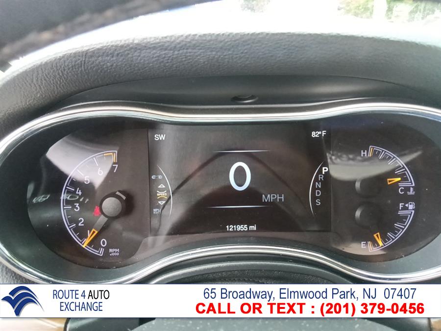 Used Jeep Grand Cherokee 4WD 4dr Limited 2015 | Route 4 Auto Exchange. Elmwood Park, New Jersey Used Jeep Grand Cherokee 4WD 4dr Limited 2015 | Route 4 Auto Exchange. Elmwood Park, New Jersey