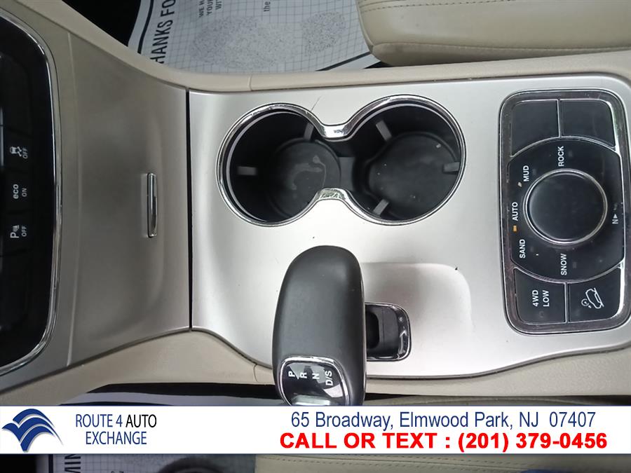 Used Jeep Grand Cherokee 4WD 4dr Limited 2015 | Route 4 Auto Exchange. Elmwood Park, New Jersey Used Jeep Grand Cherokee 4WD 4dr Limited 2015 | Route 4 Auto Exchange. Elmwood Park, New Jersey