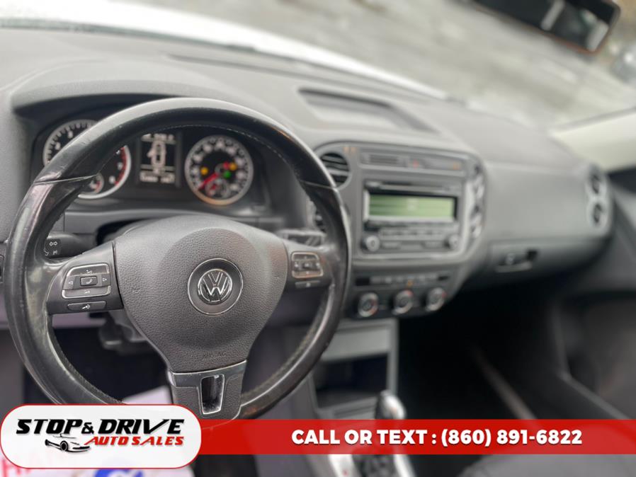 2014 Volkswagen Tiguan 4MOTION 4dr Auto SEL, available for sale in East Windsor, Connecticut | Stop & Drive Auto Sales. East Windsor, Connecticut 2014 Volkswagen Tiguan 4MOTION 4dr Auto SEL, available for sale in East Windsor, Connecticut | Stop & Drive Auto Sales. East Windsor, Connecticut
