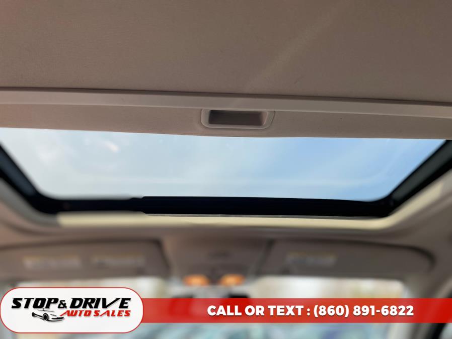 2014 Jeep Compass 4WD 4dr Limited, available for sale in East Windsor, Connecticut | Stop & Drive Auto Sales. East Windsor, Connecticut 2014 Jeep Compass 4WD 4dr Limited, available for sale in East Windsor, Connecticut | Stop & Drive Auto Sales. East Windsor, Connecticut