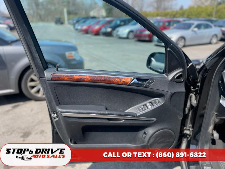 2006 Mercedes-Benz M-Class 4MATIC 4dr 5.0L, available for sale in East Windsor, Connecticut | Stop & Drive Auto Sales. East Windsor, Connecticut 2006 Mercedes-Benz M-Class 4MATIC 4dr 5.0L, available for sale in East Windsor, Connecticut | Stop & Drive Auto Sales. East Windsor, Connecticut