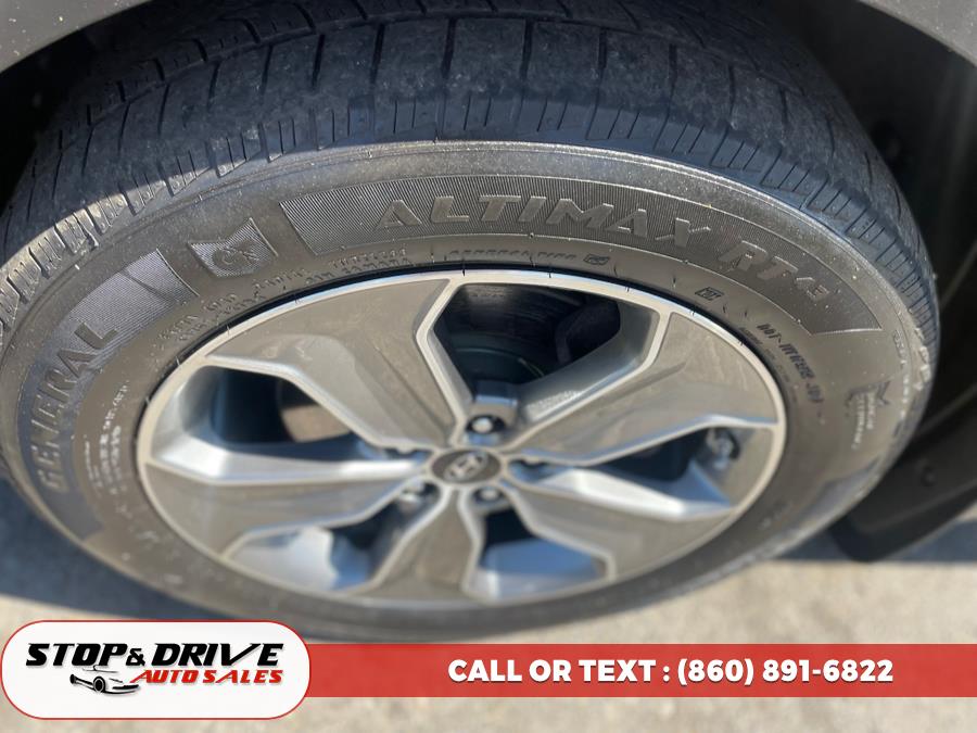2014 Hyundai Santa Fe AWD 4dr GLS, available for sale in East Windsor, Connecticut | Stop & Drive Auto Sales. East Windsor, Connecticut 2014 Hyundai Santa Fe AWD 4dr GLS, available for sale in East Windsor, Connecticut | Stop & Drive Auto Sales. East Windsor, Connecticut