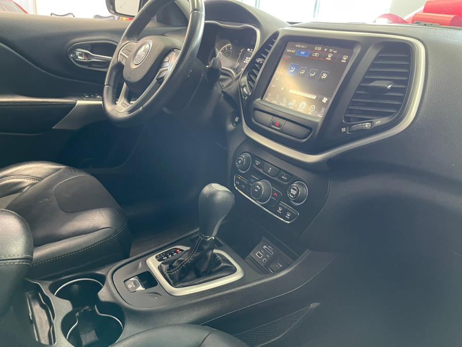 2018 Jeep Cherokee Latitude Plus FWD, available for sale in Inwood, New York | 5 Towns Drive. Inwood, New York 2018 Jeep Cherokee Latitude Plus FWD, available for sale in Inwood, New York | 5 Towns Drive. Inwood, New York