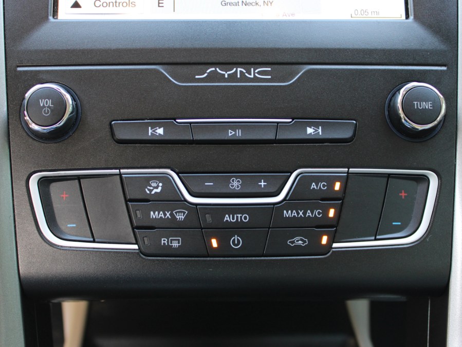 2019 Ford Fusion Hybrid SE, available for sale in Great Neck, New York | Auto Expo Ent Inc.. Great Neck, New York 2019 Ford Fusion Hybrid SE, available for sale in Great Neck, New York | Auto Expo Ent Inc.. Great Neck, New York