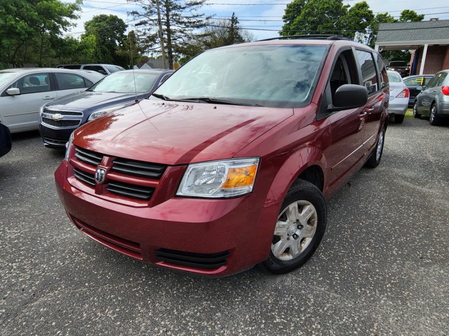 Used 2010 Dodge Grand Caravan in Patchogue, New York | Romaxx Truxx. Patchogue, New York