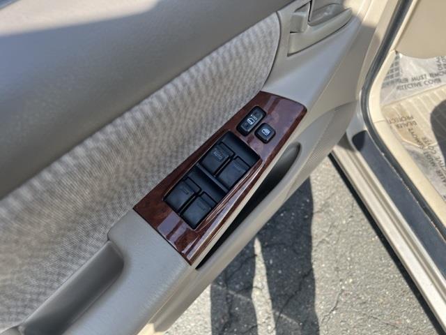 Used Toyota Corolla CE 2005 | Blasius Federal Road. Brookfield, Connecticut Used Toyota Corolla CE 2005 | Blasius Federal Road. Brookfield, Connecticut