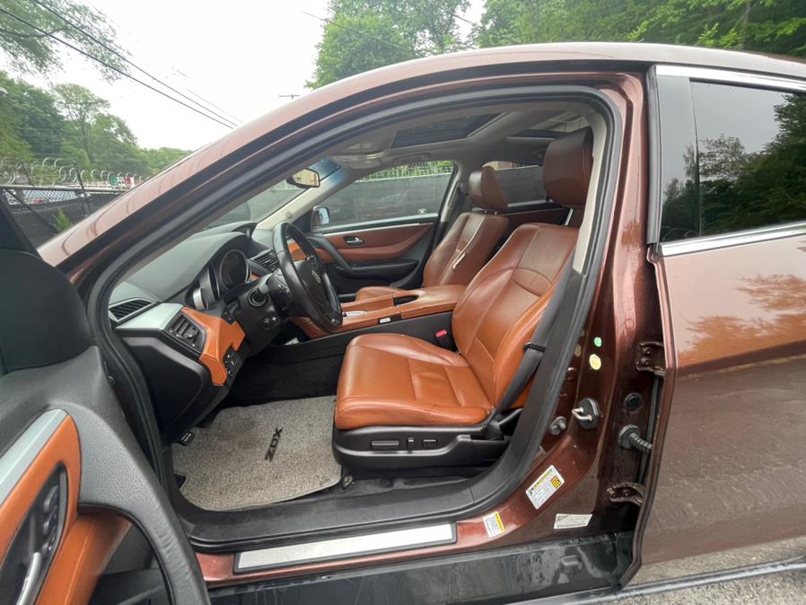 Used Acura ZDX AWD 4dr Tech Pkg 2010 | Car Time LLC. Waterbury, Connecticut Used Acura ZDX AWD 4dr Tech Pkg 2010 | Car Time LLC. Waterbury, Connecticut