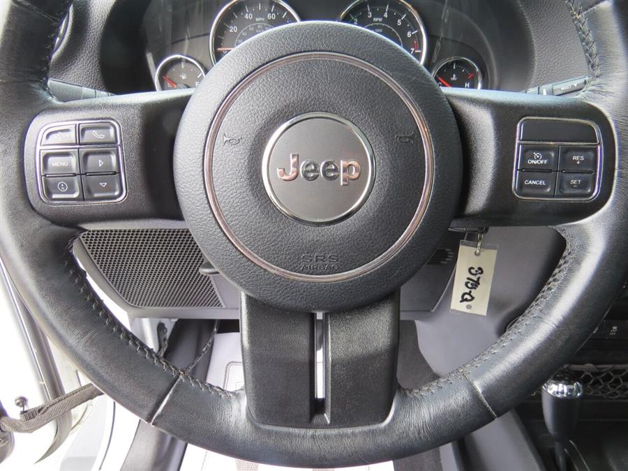 Used Jeep Wrangler Unlimited Sahara 4x4 4dr SUV 2016 | Lake City Exports Inc. Auburn, Maine Used Jeep Wrangler Unlimited Sahara 4x4 4dr SUV 2016 | Lake City Exports Inc. Auburn, Maine