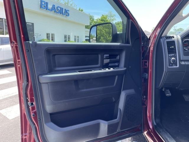 Used Ram 3500 Tradesman 2018 | Blasius Federal Road. Brookfield, Connecticut Used Ram 3500 Tradesman 2018 | Blasius Federal Road. Brookfield, Connecticut