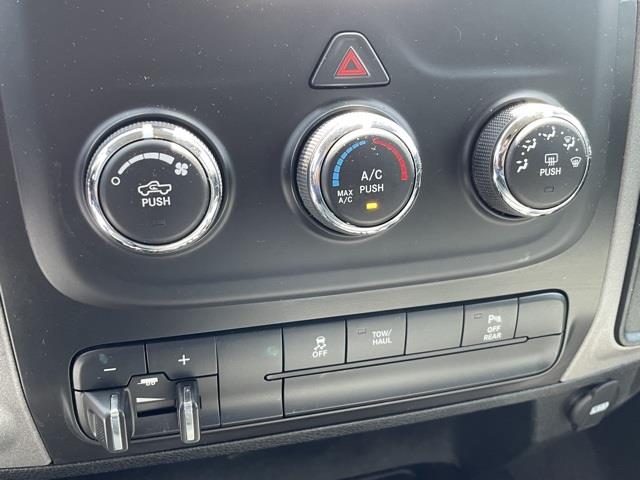 Used Ram 3500 Tradesman 2018 | Blasius Federal Road. Brookfield, Connecticut Used Ram 3500 Tradesman 2018 | Blasius Federal Road. Brookfield, Connecticut